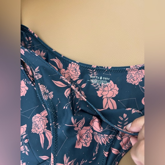 Stone Fox Swim Black Two Piece Bikini Swimsuit XS - Picture 4 of 6